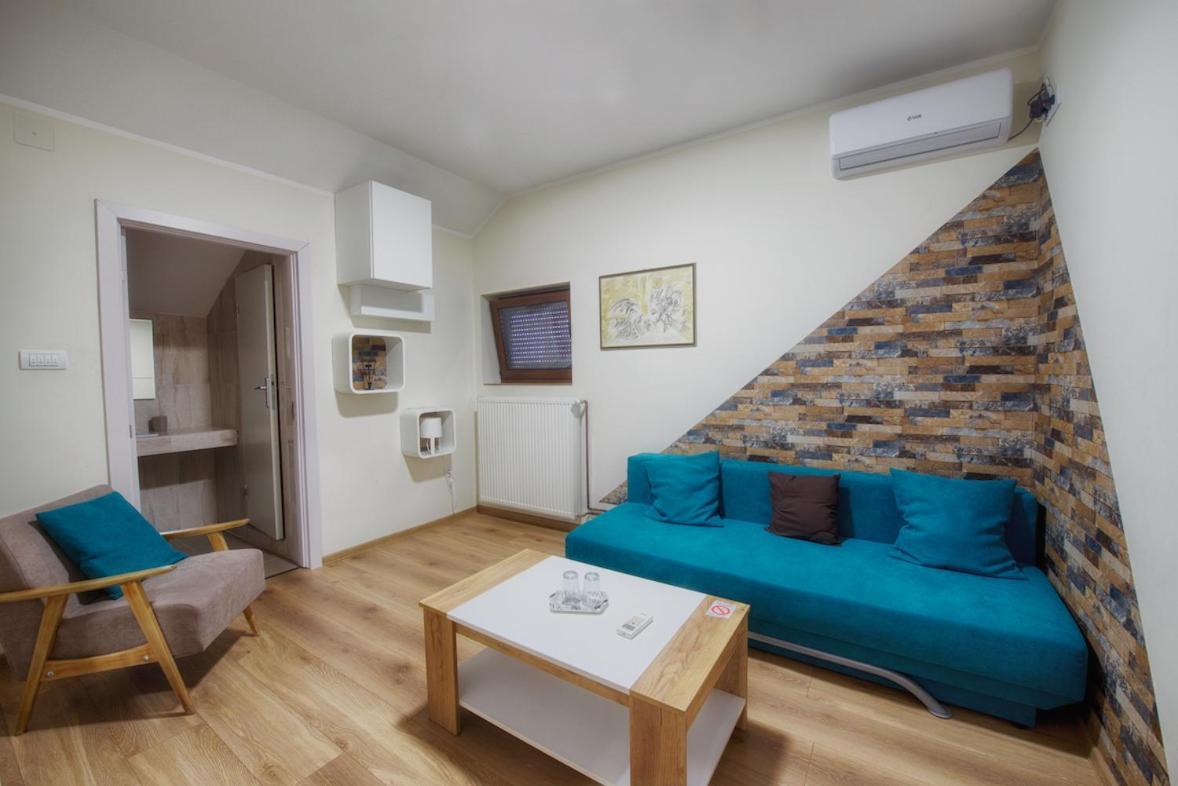 Vila Chess Belgrado Exterior foto