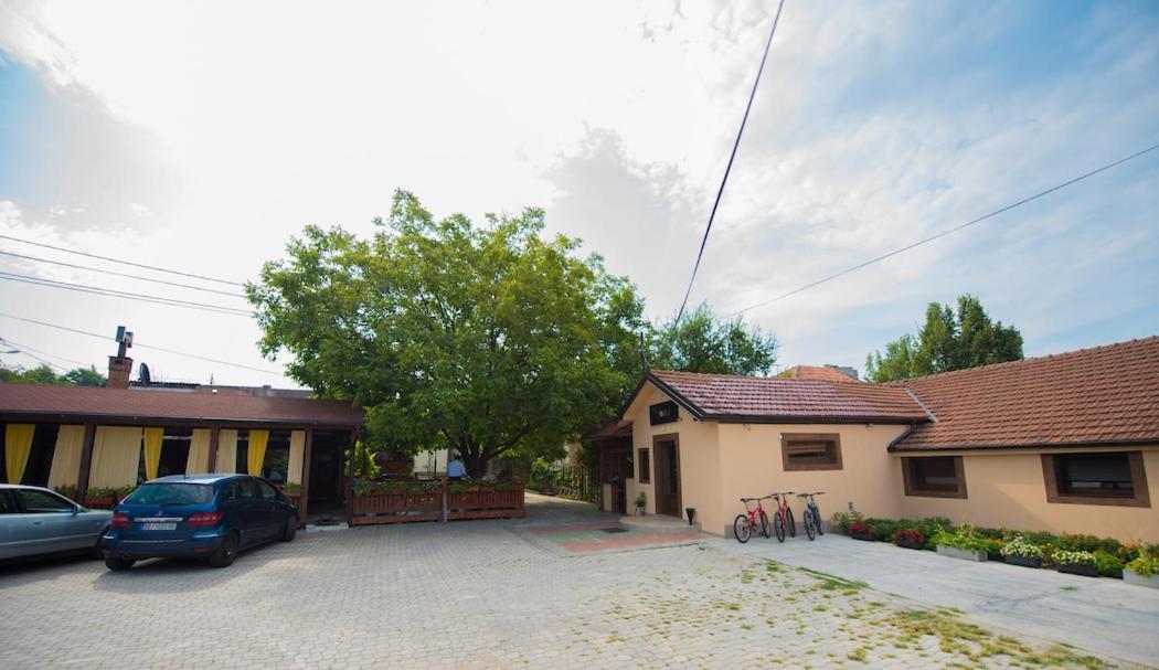 Vila Chess Belgrado Exterior foto